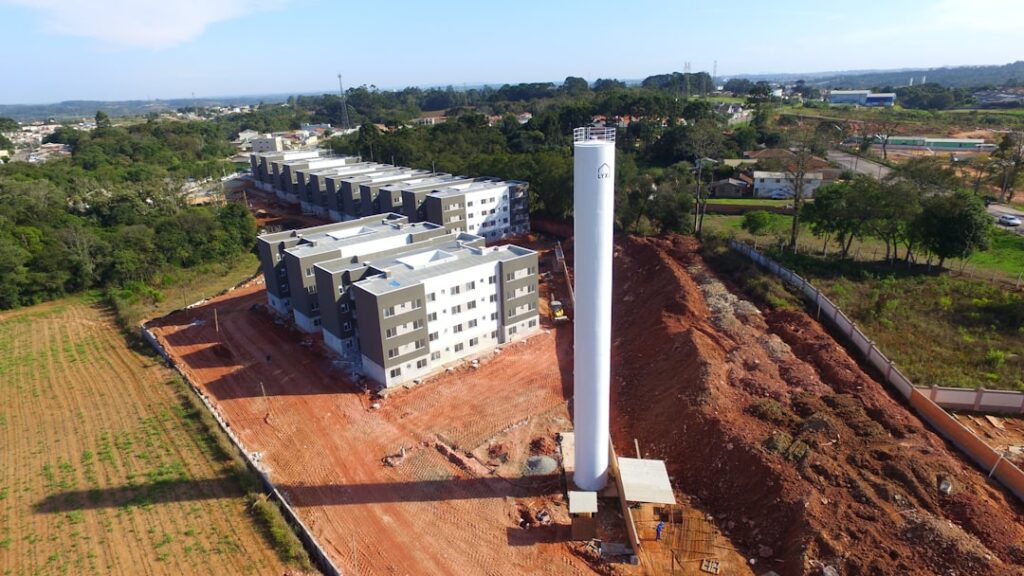 Adaptação Contínua às Mudanças do Setor Tecnológico - imagem editorial 1
