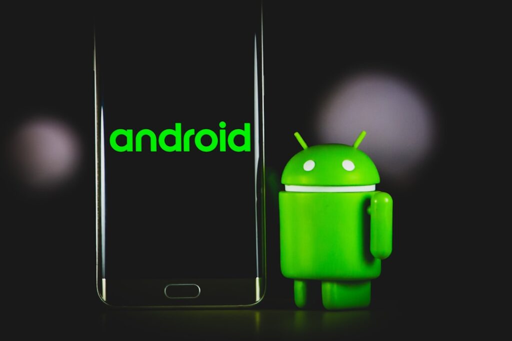 Android 17: rollout estável chega a mais Samsung, Motorola e Xiaomi — o que muda com o Gemini Nano 3 - Segurança e privacidade reforçadas